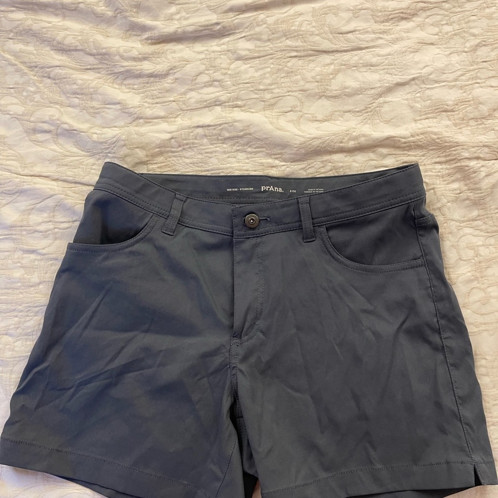 Prana Mid Rise Standard Shorts